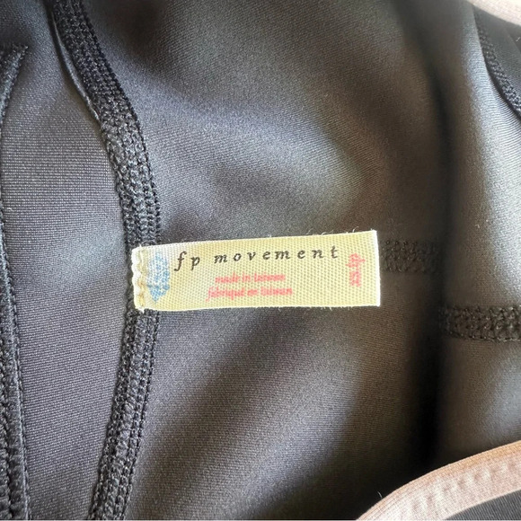 NWT Free People Movement Step up Yoga Athletic Black Bikeshorts size XS - Picture 6 of 8